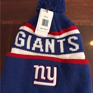 New York Giants Pom knit hat. NWT 
Officially Licensed